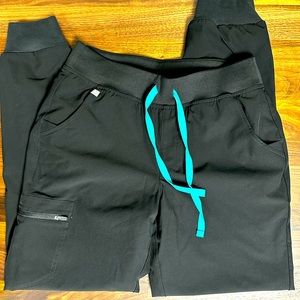 Figs FREEX Zamora Jogger Scrubs LINED - Small Tall